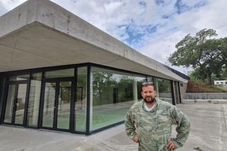 Pražský Vítkov prošel zásadní rekonstrukcí. Návštěvníky nově zchladí gejzír a mlžítka - Novinky